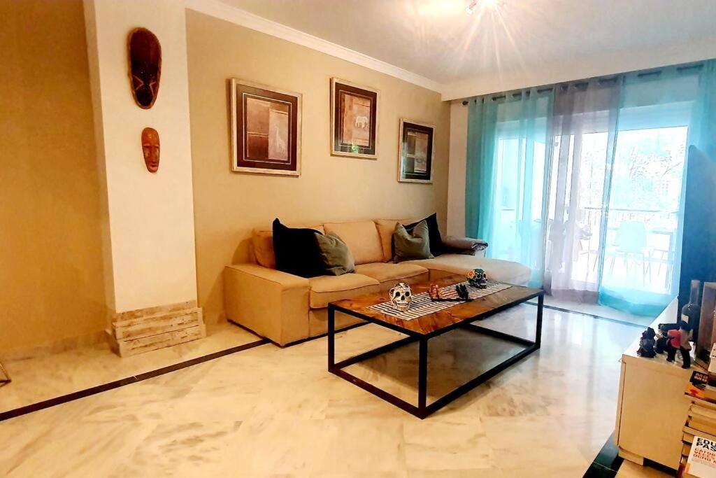Apartamento Deluxe Puerto Banus Apartamento Marbella Exterior foto